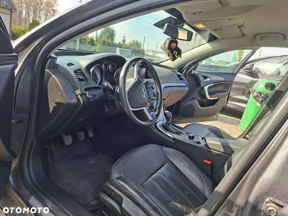 Opel Insignia 2.0 CDTI - 16