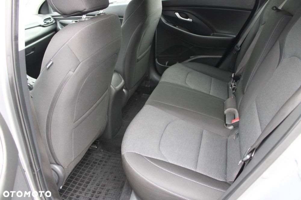 Hyundai i30 - 16