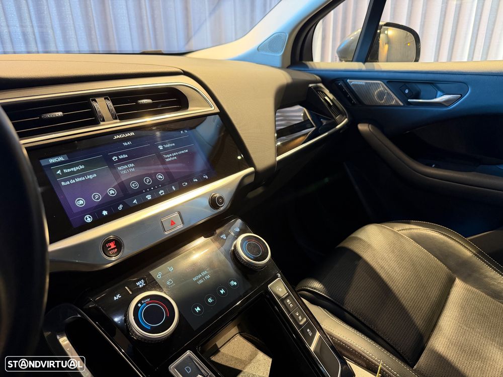 Jaguar I-Pace EV400 AWD R-DYNAMIC SE - 25