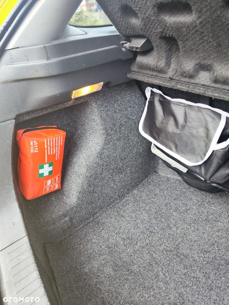 Seat Ibiza SC 1.4 TDI PD Reference - 22