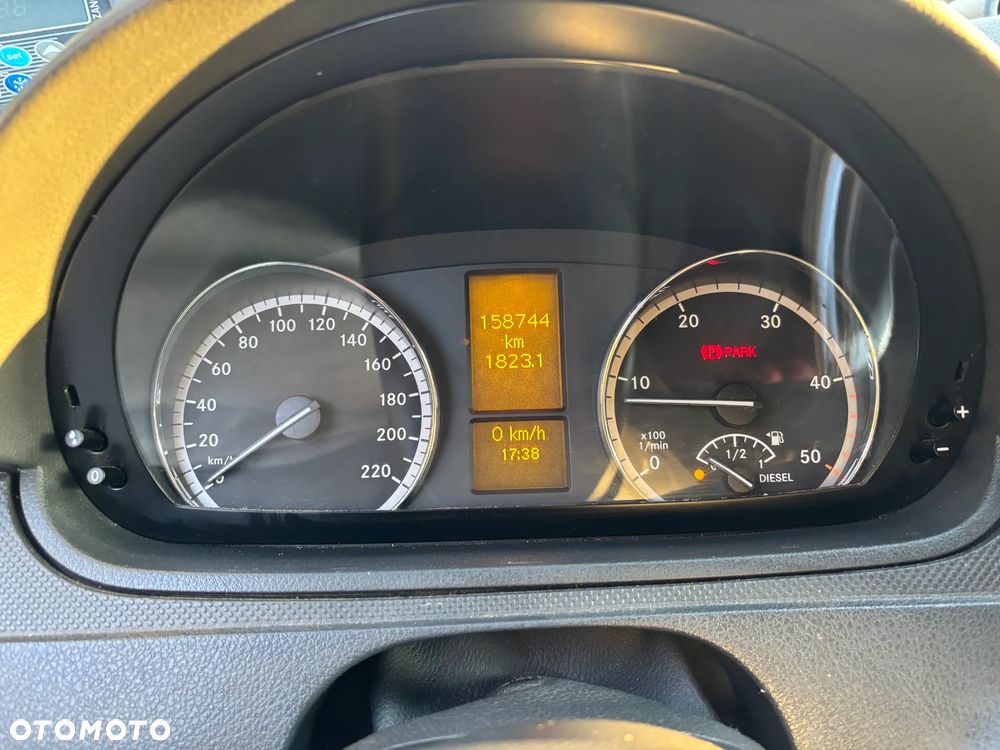 Mercedes-Benz vito - 9