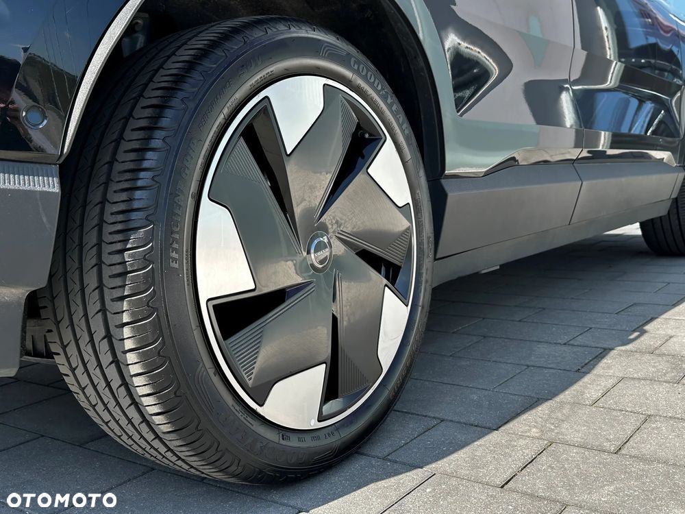 Volvo EX30 69kWh Single Motor Long Range Ultra - 11