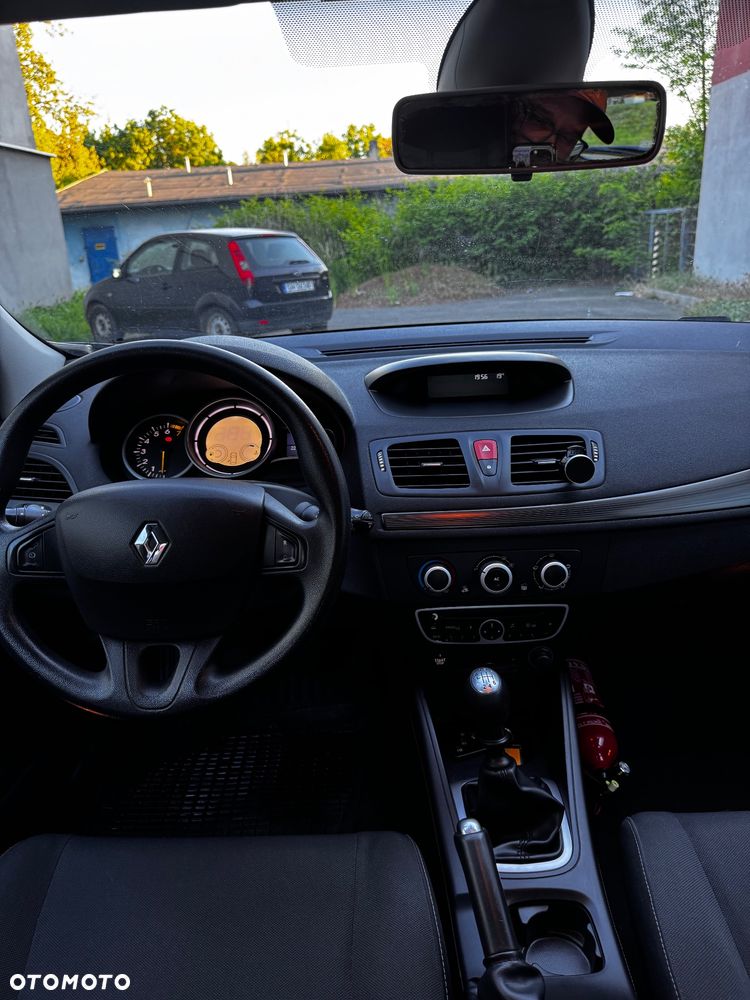 Renault Megane 1.6 16V 110 Expression - 8