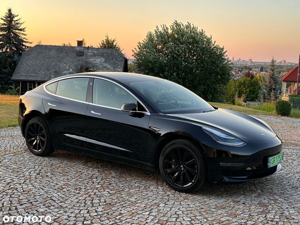 Tesla Model 3 - 15