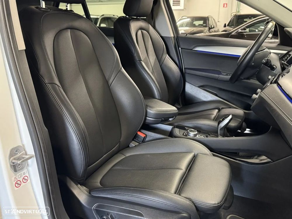 BMW X2 18 d sDrive Auto Pack M - 20