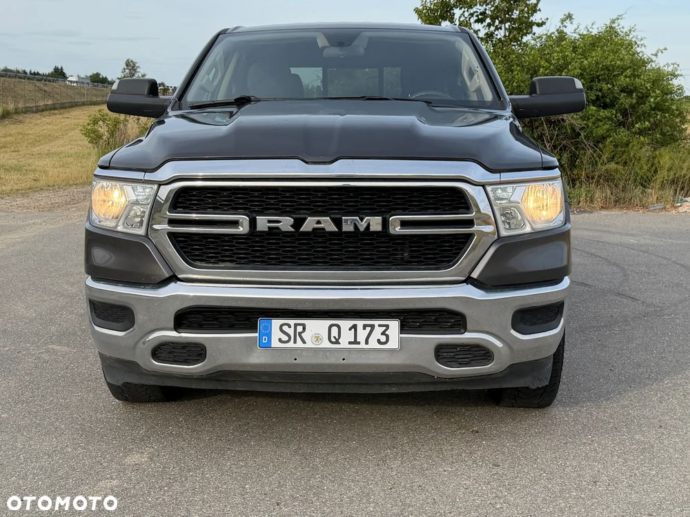 Dodge RAM 5.7 4x4 - 2
