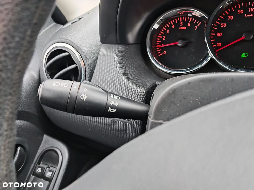 Dacia Duster 1.6 16V 105 4x2 Prestige - 26