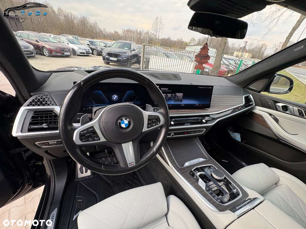 BMW X7 xDrive40i mHEV Individual Edition sport - 23
