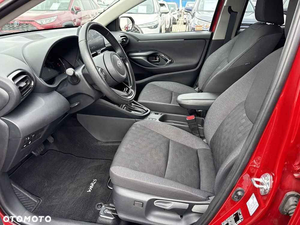 Toyota Yaris Hybrid 1.5 Style - 13