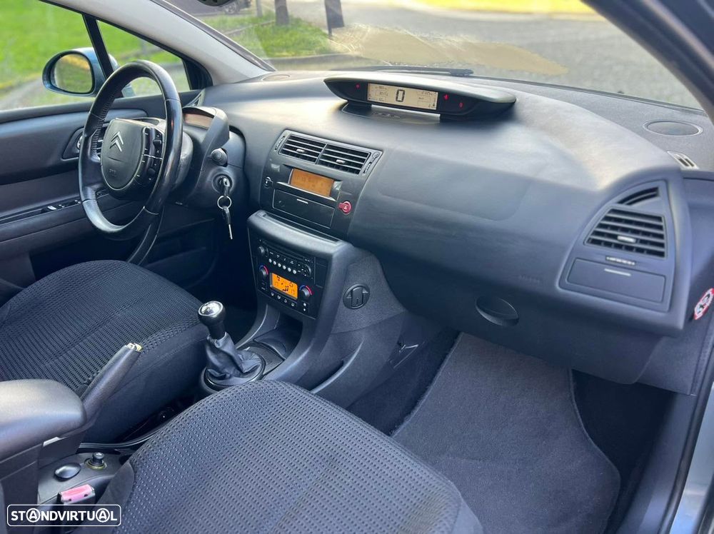 Citroën C4 1.4 16V VTR Pack - 8
