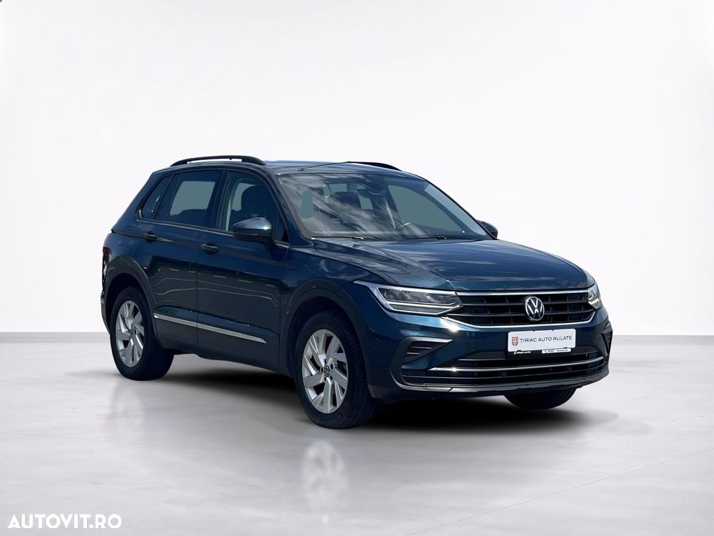 Volkswagen Tiguan - 8