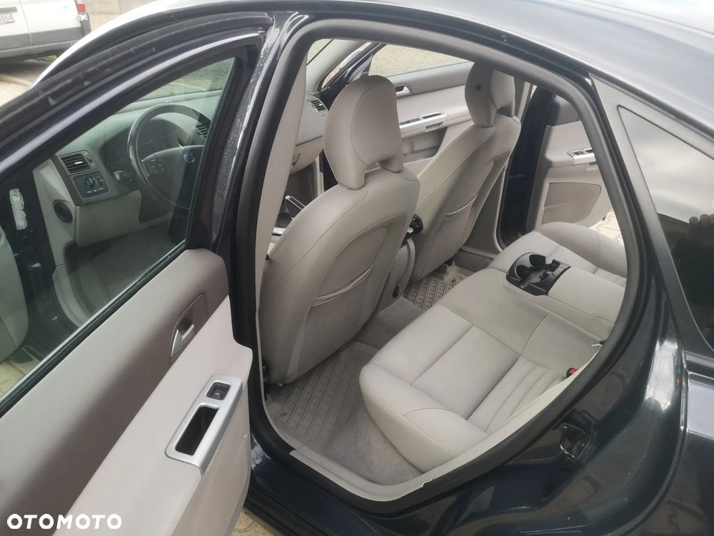 Volvo S40 - 7