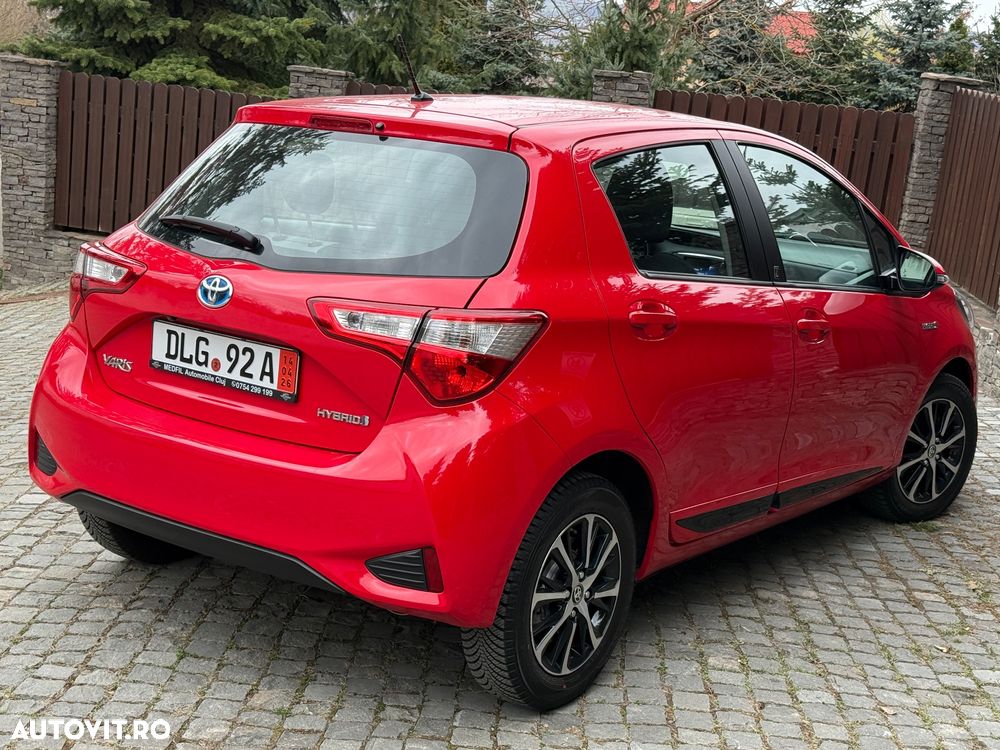 Toyota Yaris 1.5 VVT-i Team Deutschland - 3