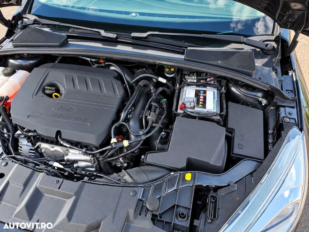 Ford Focus 1.5 EcoBoost Active Business - 8