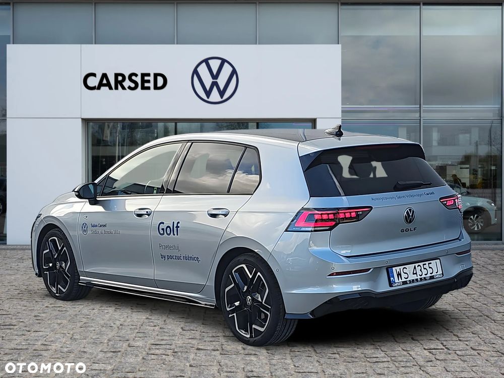 Volkswagen Golf 1.5 eTSI mHEV R-Line Plus DSG - 4