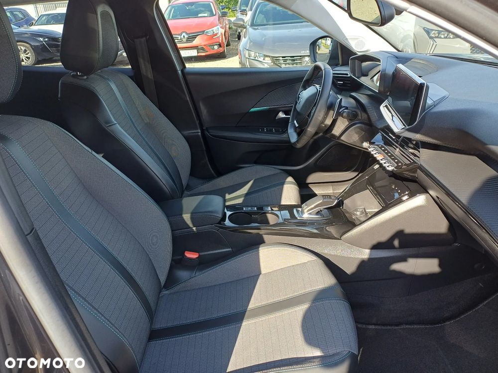 Peugeot 2008 1.2 PureTech Allure Pack S&S EAT8 - 10