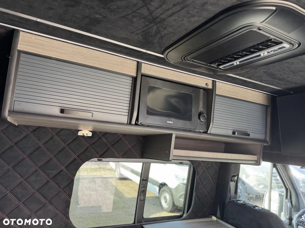 Mercedes-Benz Sprinter - 18