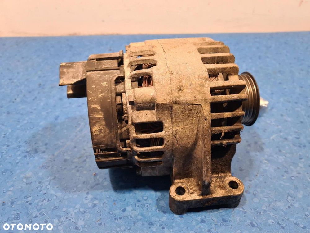 FIAT LINEA 1.4 T-JET ALTERNATOR - 2