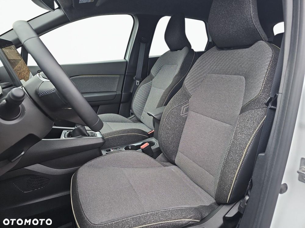 Renault Captur - 13