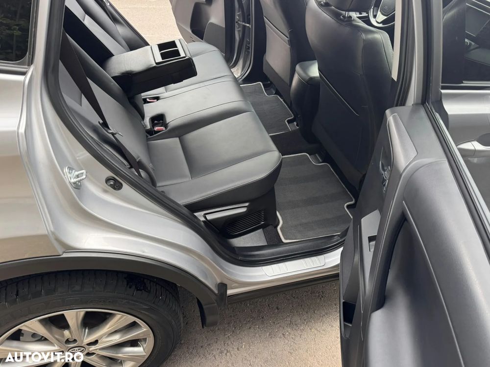Toyota RAV4 2.5 VVT-i HSD 4x2 Executive - 15