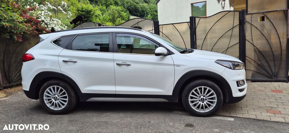 Hyundai Tucson 2.0 CRDI 4WD Automatik Premium - 15