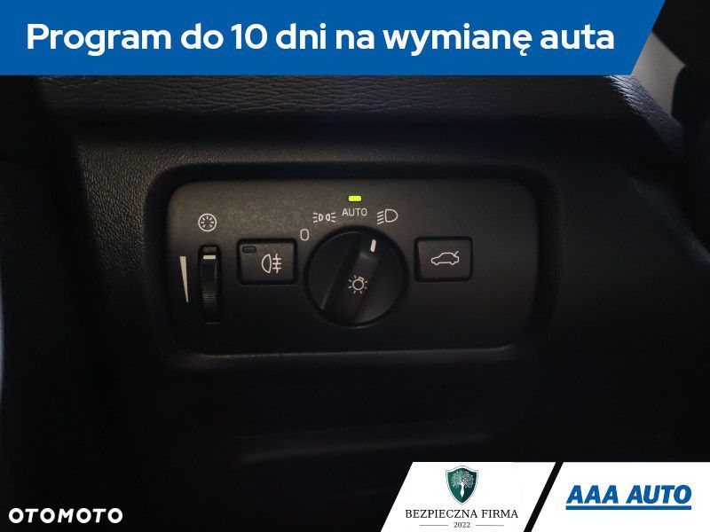 Volvo V40 - 19