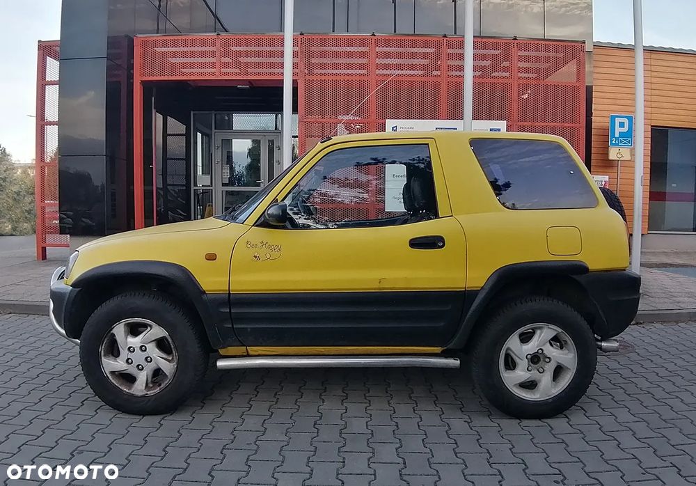 Toyota RAV4 - 4