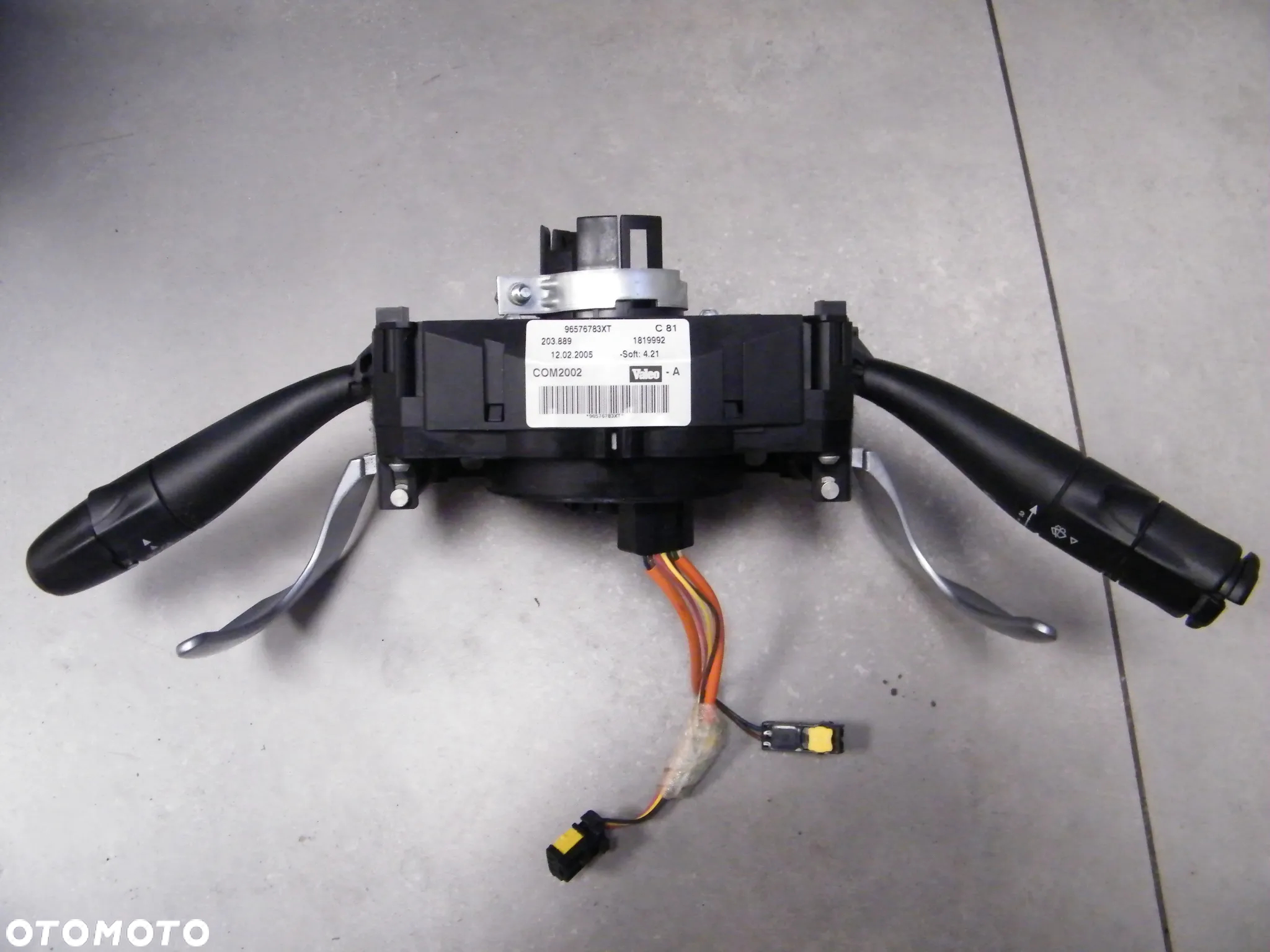 Przełącznik zespolony manetka pająk Valeo 96576783XT Citroen C3 automat - 2