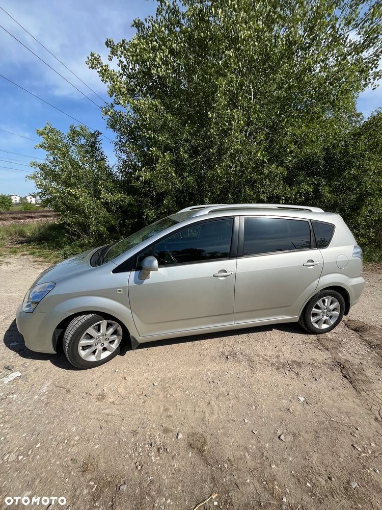 Toyota Corolla Verso 1.8 Sol - 1