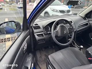 Suzuki Swift - 15