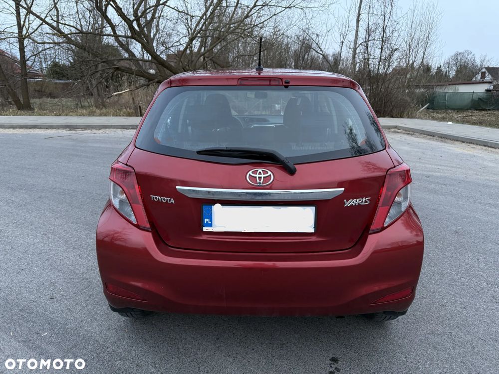 Toyota Yaris 1.33 Premium EU6 - 4