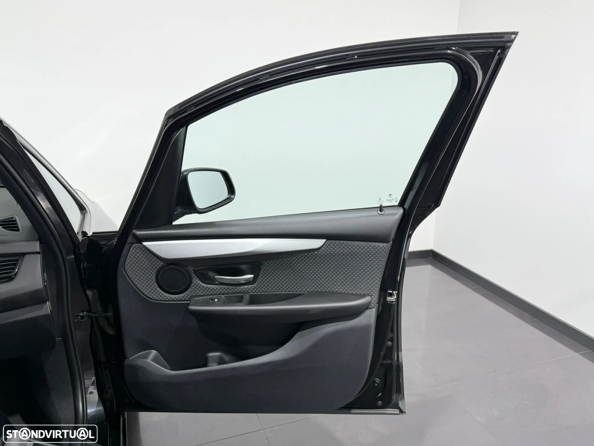 BMW 225xe Active Tourer Advantage - 41