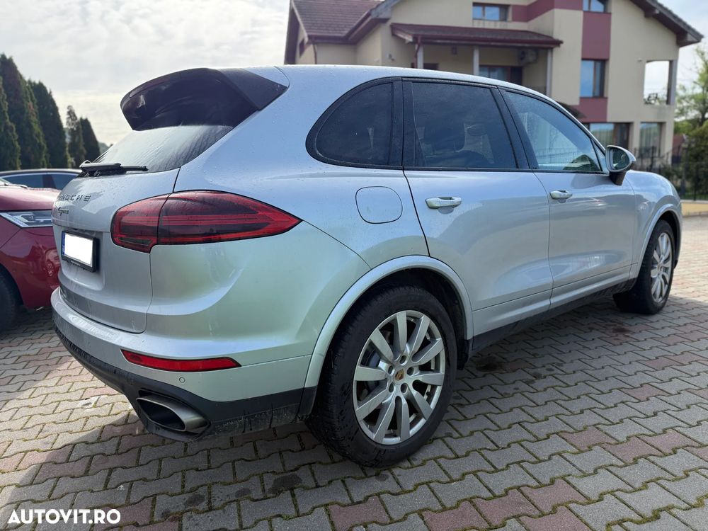 Porsche Cayenne Diesel Tiptronic S - 7