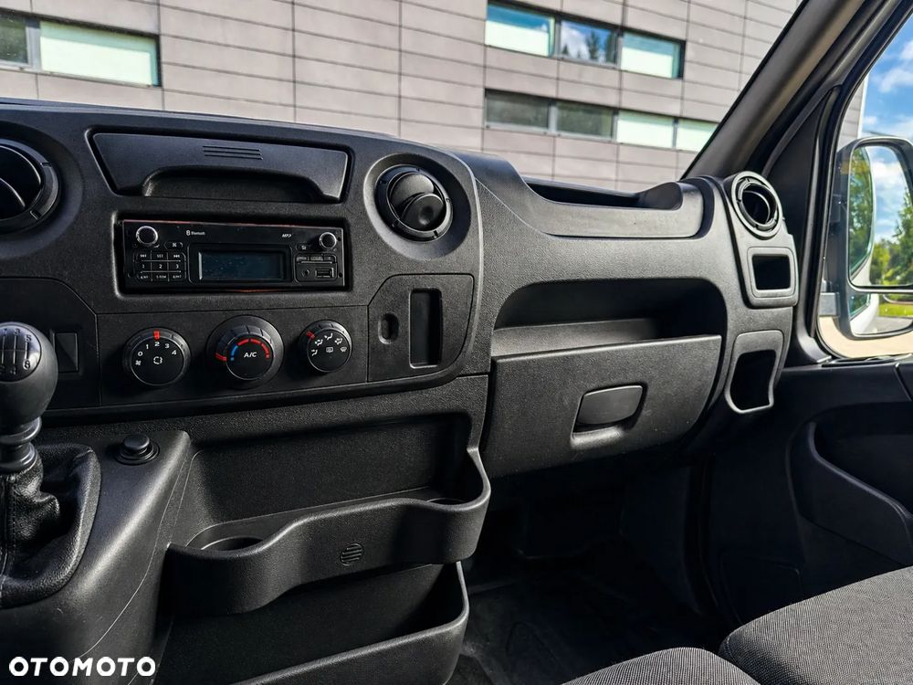 Renault Master - 10