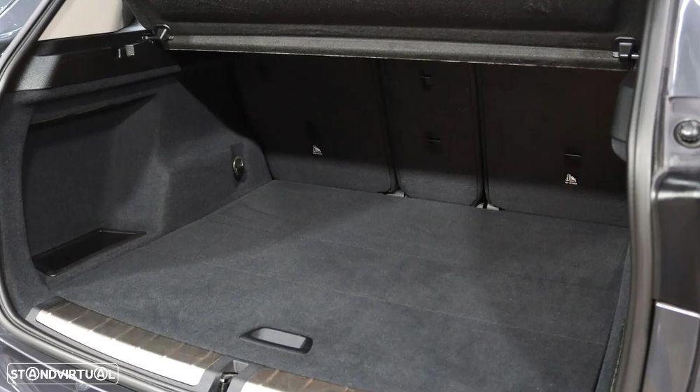 BMW X1 18 d sDrive xLine Auto - 26