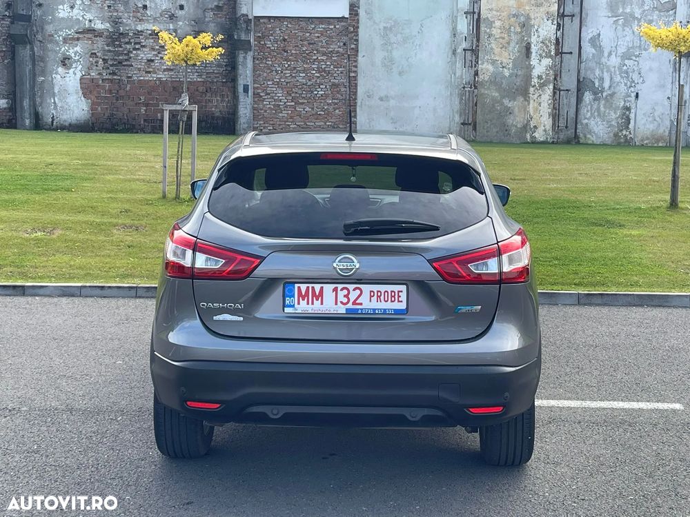 Nissan Qashqai 1.6 DCI Start/Stop N-Connecta - 37