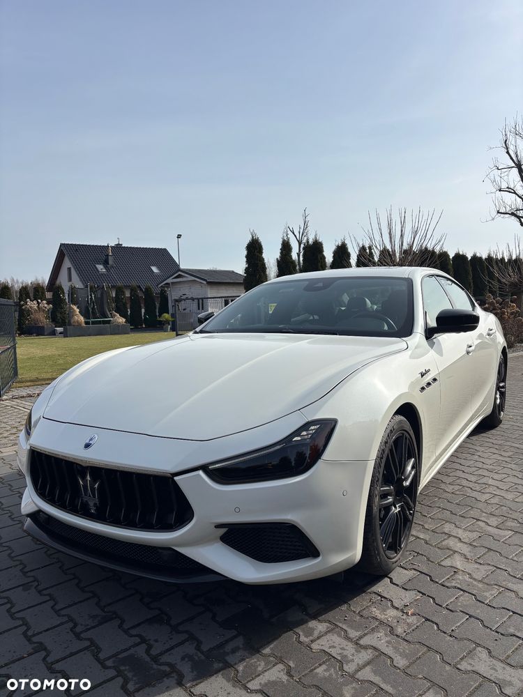 Maserati Ghibli - 1