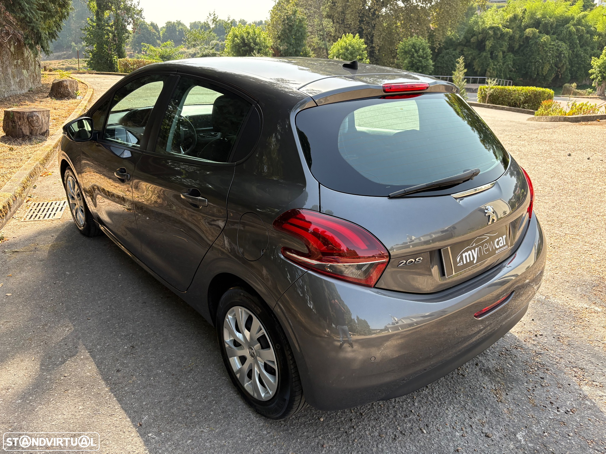 Peugeot 208 1.6 BlueHDi Access - 9