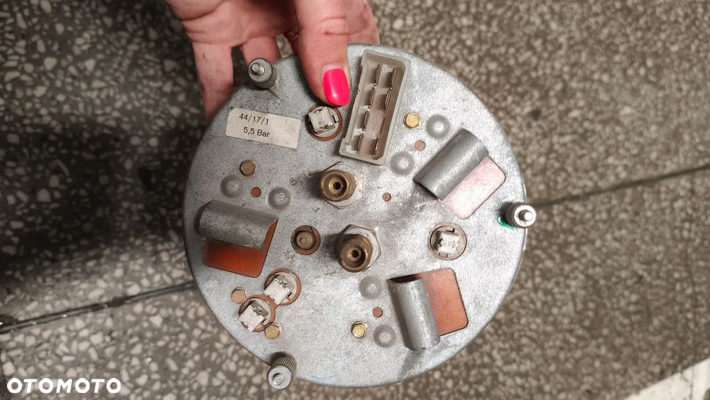 Licznik prędkościomierz Mercedes w124 w123 w201 MB190 diesel Mercedes 814-817 kaczka - 17