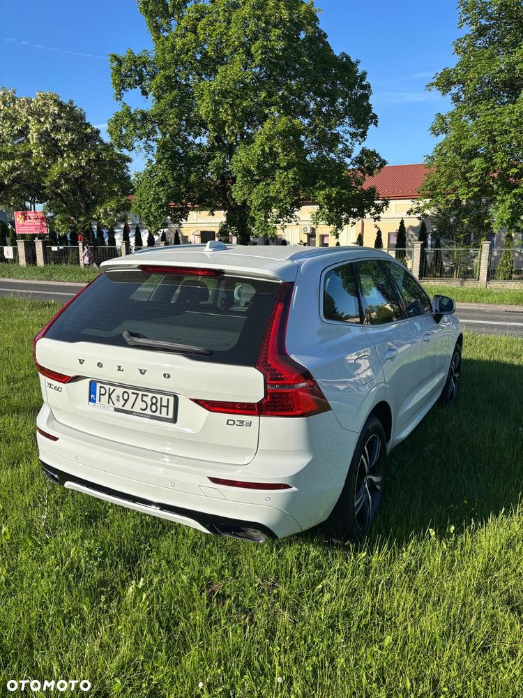 Volvo XC 60 D3 R-Design - 3