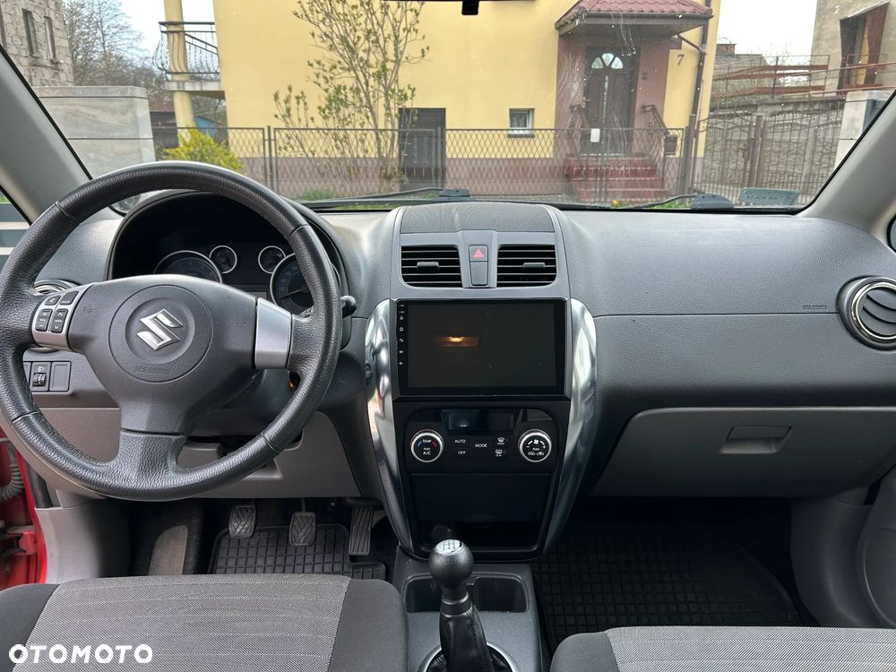 Suzuki SX4 1.6 Premium 4WD - 6