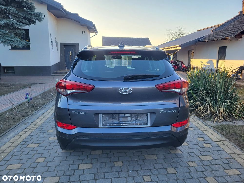 Hyundai Tucson 1.6 GDI BlueDrive Style 2WD - 29