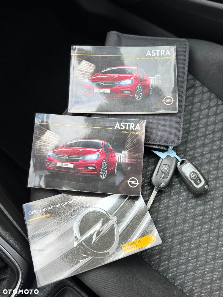 Opel Astra - 30