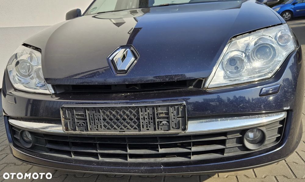 Renault Laguna III 3 maska  NV472 - 2
