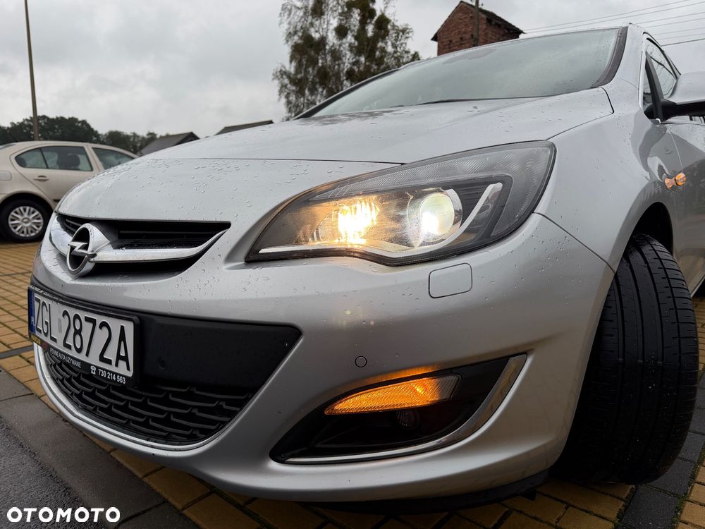 Opel Astra - 12