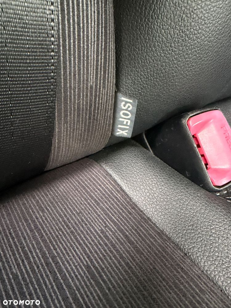 Toyota Prius - 29