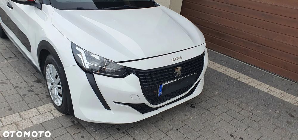 Peugeot 208 - 7