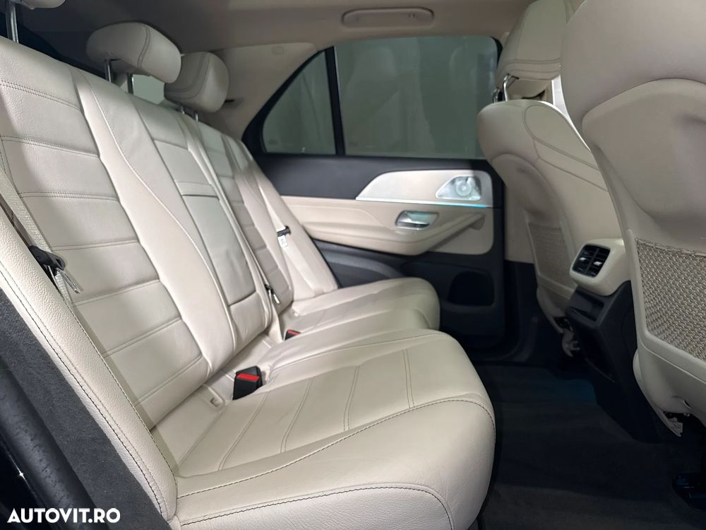 Mercedes-Benz GLE 300 d 4MATIC - 13