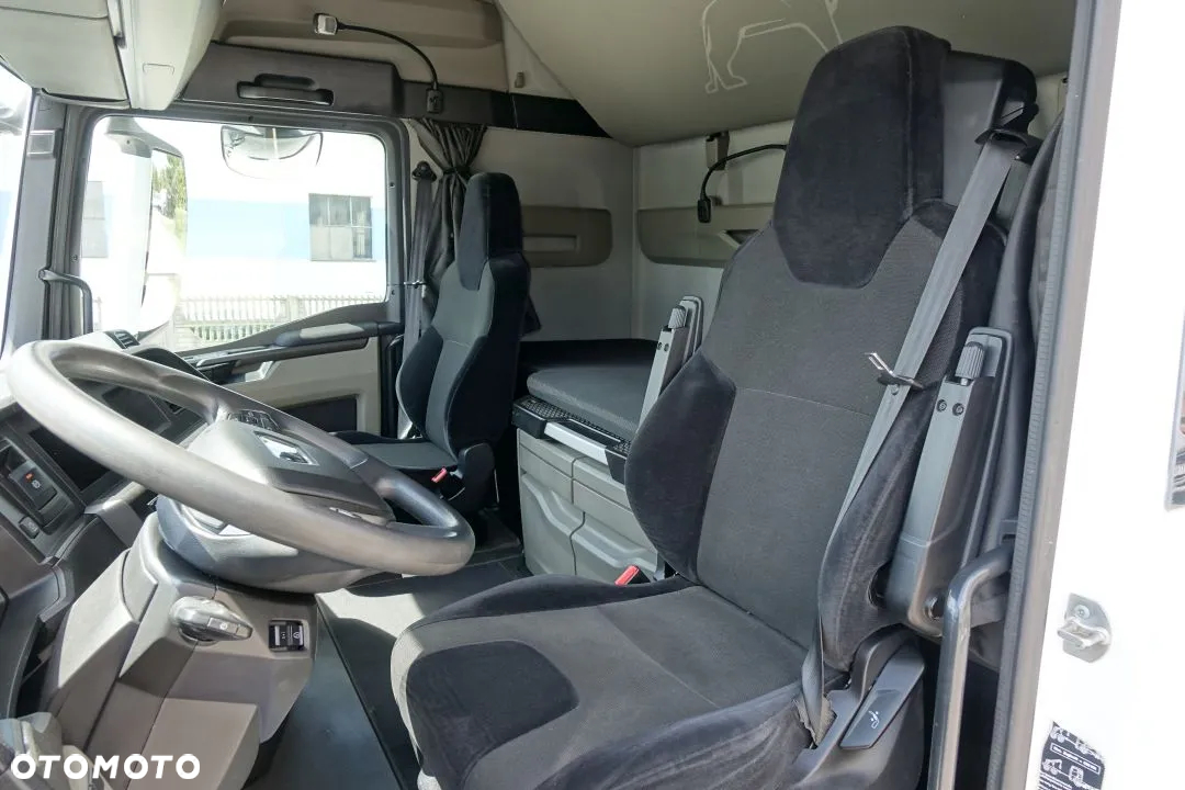MAN TGX 18.510 4X2 LL SA / XLX / NOWY MODEL / STANDARD / E6 / AUTOMAT / RETARDER / 2 ZBIORNIKI / LODÓWKA / NAWIGACJA GPS - 24