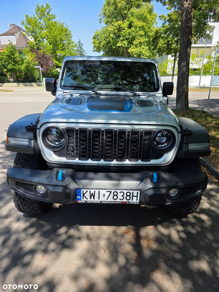 Jeep Wrangler - 1